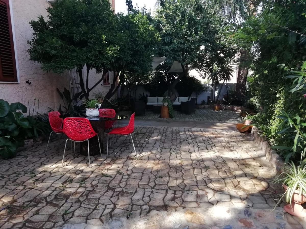 Zia Chiarina Bed & Breakfast San Nicolo Gerrei Exterior photo