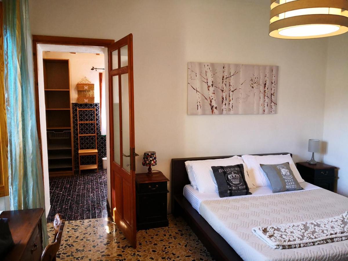 Zia Chiarina Bed & Breakfast San Nicolo Gerrei Exterior photo