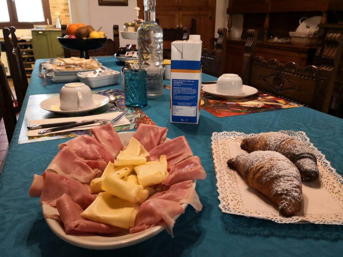 Zia Chiarina Bed & Breakfast San Nicolo Gerrei Exterior photo